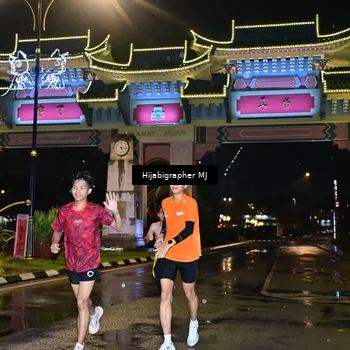 Runner Photo 7694864