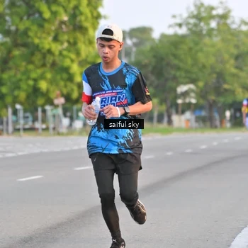 Runner Photo 7694887