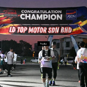 Runner Photo 7694890