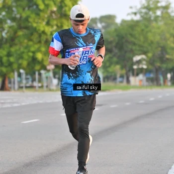 Runner Photo 7694895