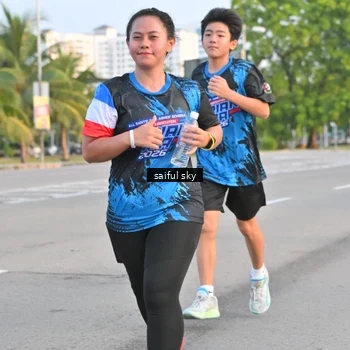 Runner Photo 7694926