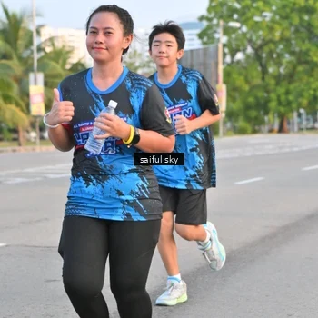 Runner Photo 7694929