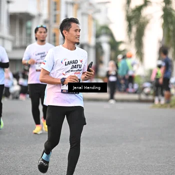 Runner Photo 7694931