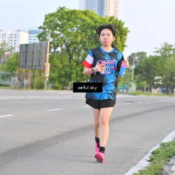 Runner Photo 7694941