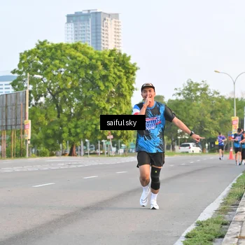 Runner Photo 7694948