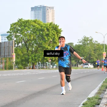 Runner Photo 7694951