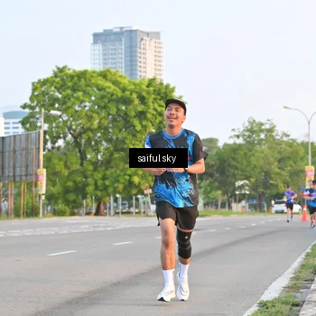 Runner Photo 7694954