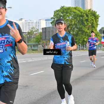 Runner Photo 7694973