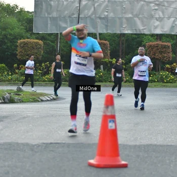 Runner Photo 7694977