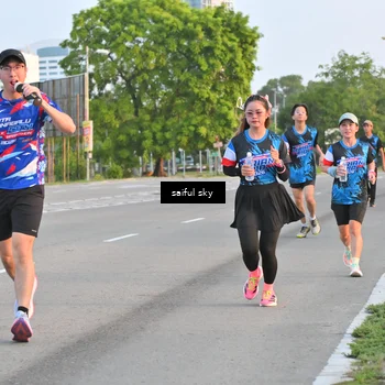 Runner Photo 7694980