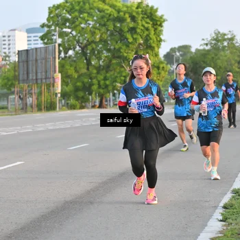 Runner Photo 7694981