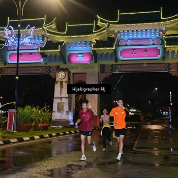 Runner Photo 7694998