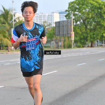 Runner Photo 7694999