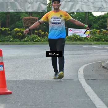 Runner Photo 7695012