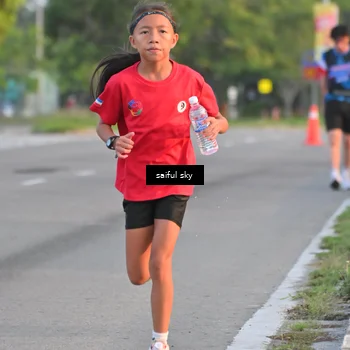 Runner Photo 7695018