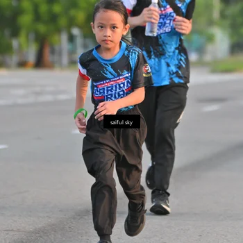Runner Photo 7695021