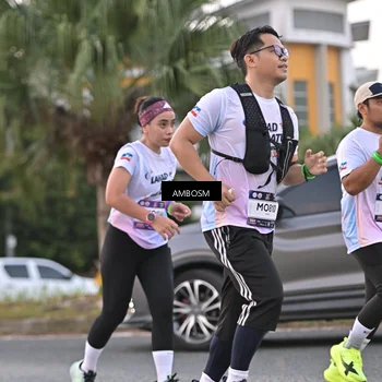 Runner Photo 7695041