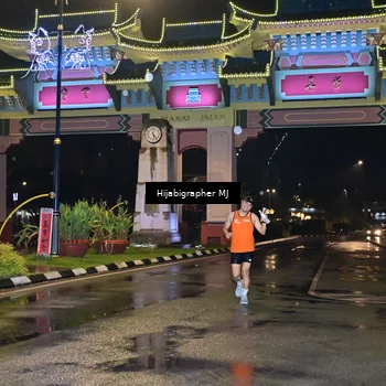 Runner Photo 7695062