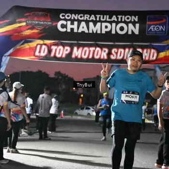 Runner Photo 7695065