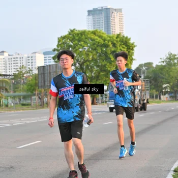 Runner Photo 7695069