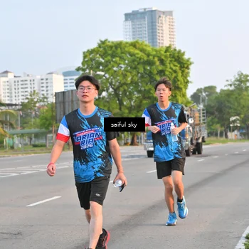 Runner Photo 7695071