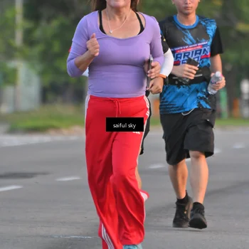 Runner Photo 7695082