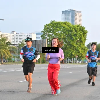 Runner Photo 7695088