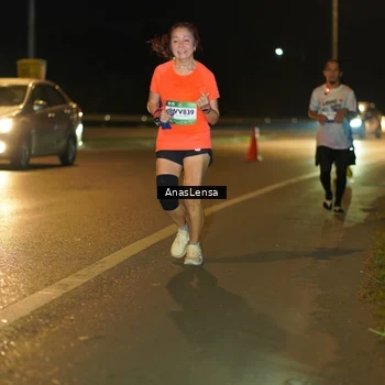 Runner Photo 7695100