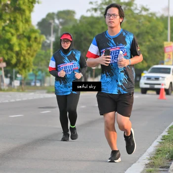 Runner Photo 7695104