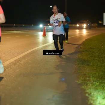 Runner Photo 7695110