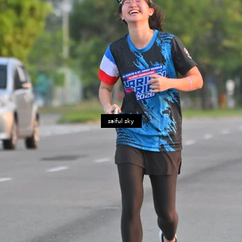 Runner Photo 7695115