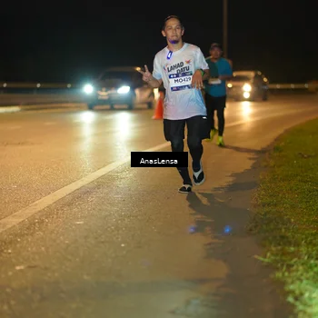 Runner Photo 7695117