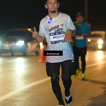 Runner Photo 7695131