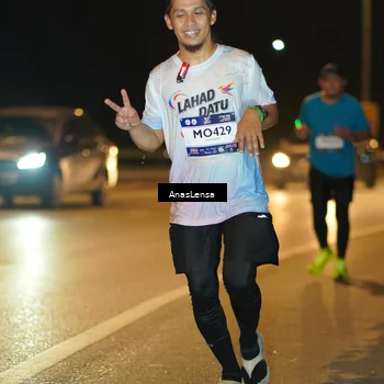 Runner Photo 7695132