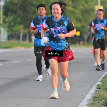 Runner Photo 7695149