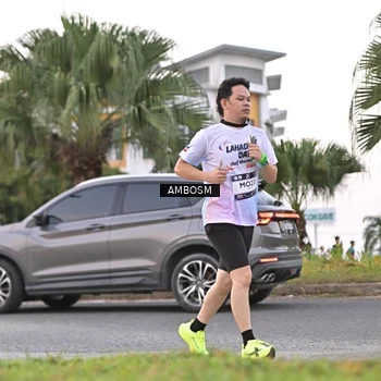 Runner Photo 7695151