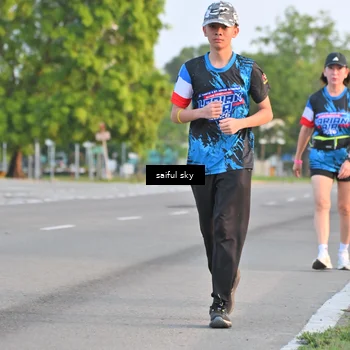 Runner Photo 7695200