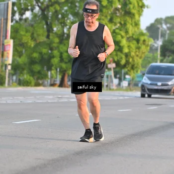 Runner Photo 7695205