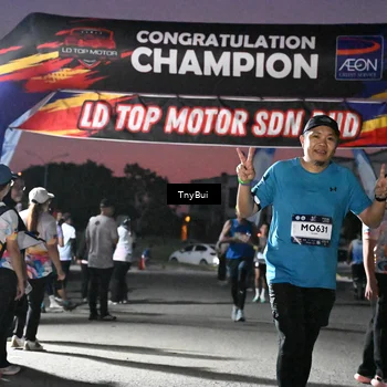 Runner Photo 7695208