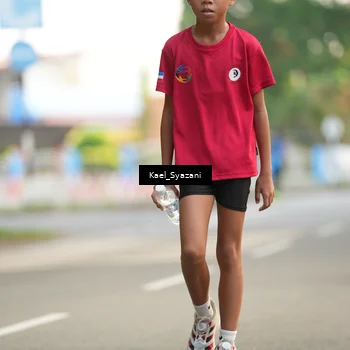 Runner Photo 7695216
