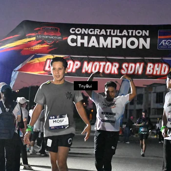 Runner Photo 7695235