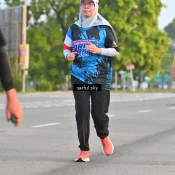 Runner Photo 7695252