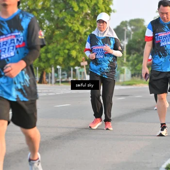 Runner Photo 7695256