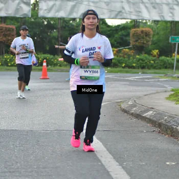 Runner Photo 7695266