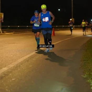 Runner Photo 7695276