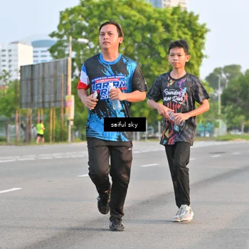 Runner Photo 7695282