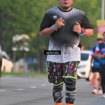 Runner Photo 7695296