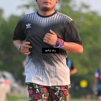 Runner Photo 7695312