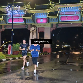 Runner Photo 7695323