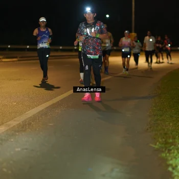 Runner Photo 7695326